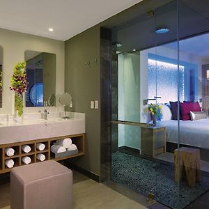 Club Junior Suite mit Ozeanblick
